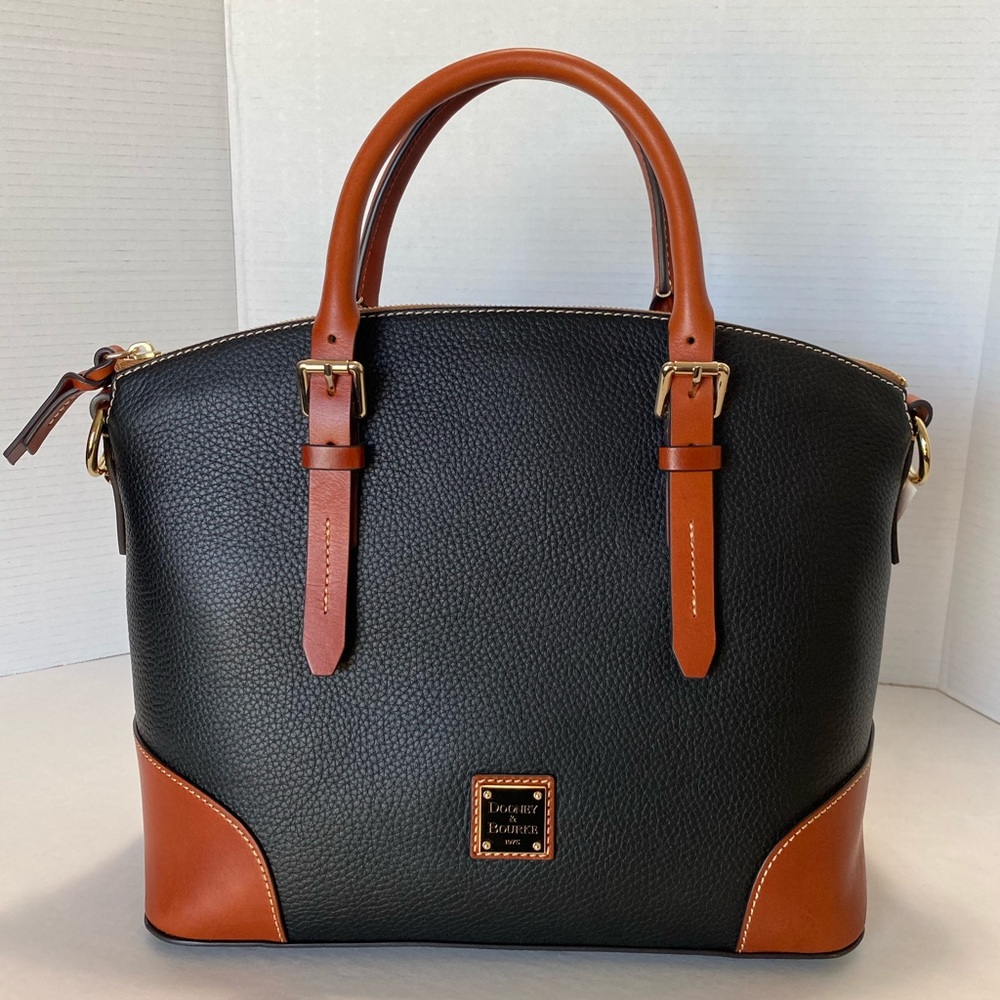 NWT Dooney & Bourke Leather Bag ❤️👜